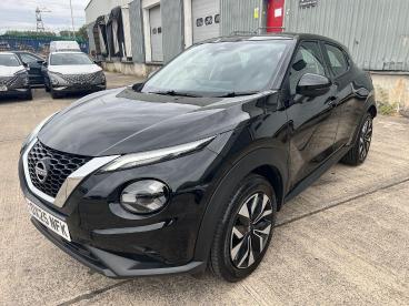SPOTICAR Nissan Juke 1.0 Dig-t Acenta Premium Dct Auto Euro 6 (s/s) 5dr Used Car - Suv Petrol Black - Pontypridd - 1200629575_3