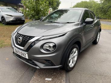 SPOTICAR Nissan Juke 1.0 Dig-t N-connecta Euro 6 (s/s) 5dr Used Car - Suv Petrol Grey - Swansea - 1200629831_3