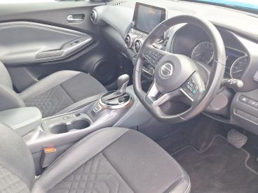 SPOTICAR Nissan Juke 1.0 Dig-t Tekna Dct Auto Euro 6 (s/s) 5dr Used Car - Suv Petrol Blue - Derby - 1200631841_5