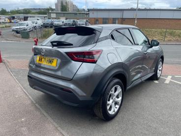 SPOTICAR Nissan Juke 1.0 Dig-t N-connecta Dct Auto Euro 6 (s/s) 5dr Used Car - Suv Petrol Grey - Melton Mowbray - 1200634300_5