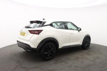 SPOTICAR Nissan Juke 1.0 Dig-t Acenta Dct Auto Euro 6 (s/s) 5dr Used Car - Suv Petrol White - Truro - 1200636232_3