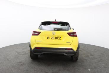 SPOTICAR Nissan Juke 1.6 N-connecta Auto Euro 6 5dr Used Car - Suv Hybrid Yellow - Truro - 1200636239_4