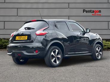 SPOTICAR Nissan Juke 1.6 Bose Personal Edition Xtron Euro 6 5dr Used Car - Suv Petrol Black - Lincoln - 1200639133_4