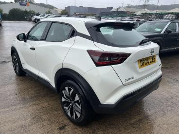 SPOTICAR Nissan Juke 1.6 Acenta Premium Auto Euro 6 5dr Used Car - Suv Hybrid White - Pontypridd - 1200640580_5