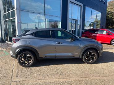SPOTICAR Nissan Juke 1.6 N-connecta Auto Euro 6 5dr Used Car - Suv Hybrid Grey - Kettering - 1200641027_2