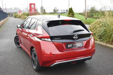 SPOTICAR Nissan Leaf 39kwh N-connecta Auto 5dr Used Car - Saloon Electric Red - Ballymena County Antrim - 1200559773_4