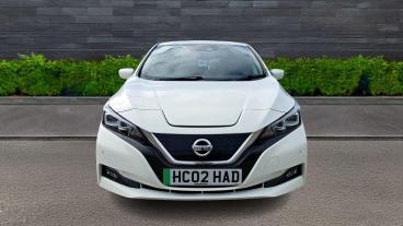 SPOTICAR Nissan Leaf 40kwh Tekna Auto 5dr Used Car - Saloon Electric White - Telford - 1200585562_2