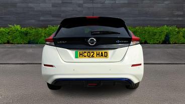 SPOTICAR Nissan Leaf 40kwh Tekna Auto 5dr Used Car - Saloon Electric White - Telford - 1200585562_4
