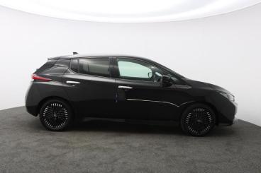 SPOTICAR Nissan Leaf 39kwh N-connecta Auto 5dr Used Car - Saloon Electric Black - Truro - 1200598459_2
