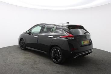 SPOTICAR Nissan Leaf 39kwh N-connecta Auto 5dr Used Car - Saloon Electric Black - Truro - 1200598459_5