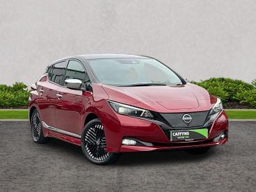 SPOTICAR Nissan Leaf 39kwh Tekna Auto 5dr Used Car - Saloon Electric Red - Ashford - 1200599126_1
