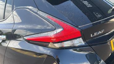 SPOTICAR Nissan Leaf 40kwh Tekna Auto 5dr Used Car - Saloon Electric Black - Bristol - 1200607629_5