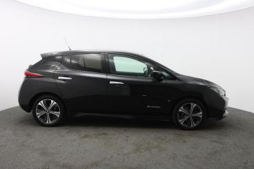 SPOTICAR Nissan Leaf 40kwh 2.zero Auto 5dr Used Car - Saloon Electric Black - Truro - 1200628023_2