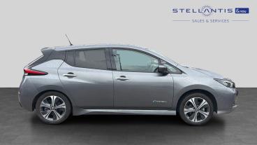SPOTICAR Nissan Leaf 40kwh Tekna Auto 5dr Used Car - Saloon Electric Grey - Salford - 1200629366_2