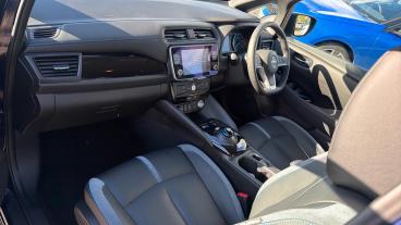 SPOTICAR Nissan Leaf 59kwh E+ Tekna Auto 5dr Used Car - Saloon Electric Blue - Redditch - 1200635389_2