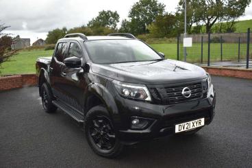 SPOTICAR Nissan Navara 2.3 Dci N-guard Auto 4wd Euro 6 4dr Used Car - Pick-up Diesel Black - Ballymena County Antrim - 1200549432_2