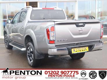 SPOTICAR Nissan Navara 2.3 Dci Tekna 4wd Euro 6 (s/s) 4dr Used Car - Commercial Vehicle Diesel Grey - Poole - 1200593784_4
