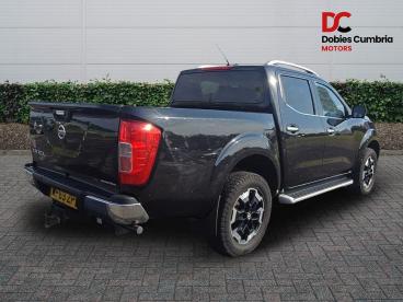 SPOTICAR Nissan Navara 2.3 Dci Tekna 4wd Euro 6 (s/s) 4dr Used Car - Pick-up Diesel Black - Workington - 1200611138_3