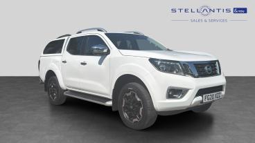 SPOTICAR Nissan Navara 2.3 Dci Tekna Auto 4wd Euro 6 4dr Used Car - Commercial Vehicle Diesel White - Leicester - 1200616850_1
