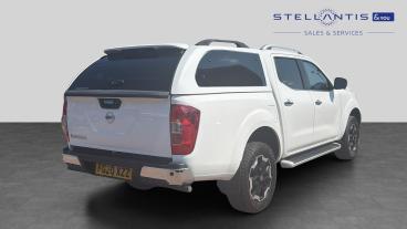 SPOTICAR Nissan Navara 2.3 Dci Tekna Auto 4wd Euro 6 4dr Used Car - Commercial Vehicle Diesel White - Leicester - 1200616850_3