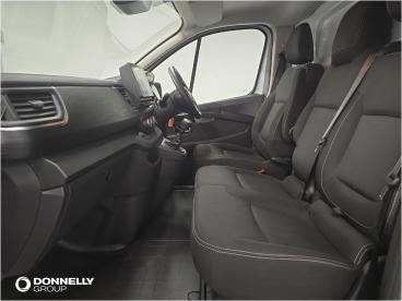 SPOTICAR Nissan Primastar 2.0 Dci 30 Tekna L2 H1 Euro 6 (s/s) 5dr Used Car - Commercial Vehicle Diesel White - Dungannon - 1200594924_4