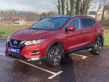 SPOTICAR Nissan Qashqai 1.5 Dci N-connecta Euro 6 (s/s) 5dr Used Car - Suv Diesel Red - Portadown - 1200515242_2