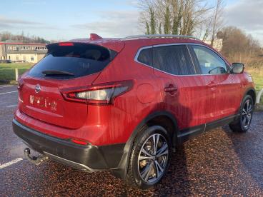 SPOTICAR Nissan Qashqai 1.5 Dci N-connecta Euro 6 (s/s) 5dr Used Car - Suv Diesel Red - Portadown - 1200515242_5