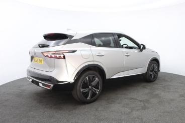 SPOTICAR Nissan Qashqai 1.3 Dig-t Mhev Tekna Euro 6 (s/s) 5dr Used Car - Suv Hybrid Silver - Truro - 1200520147_3