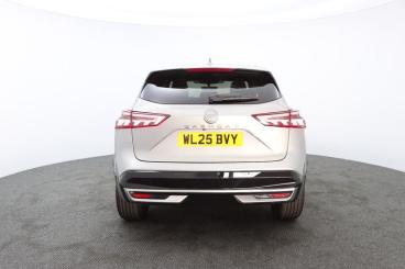 SPOTICAR Nissan Qashqai 1.3 Dig-t Mhev Tekna Euro 6 (s/s) 5dr Used Car - Suv Hybrid Silver - Truro - 1200520147_4