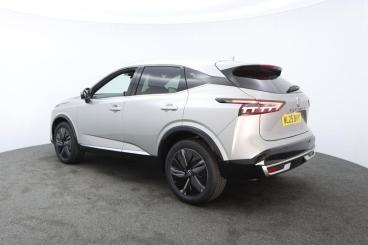 SPOTICAR Nissan Qashqai 1.3 Dig-t Mhev Tekna Euro 6 (s/s) 5dr Used Car - Suv Hybrid Silver - Truro - 1200520147_5