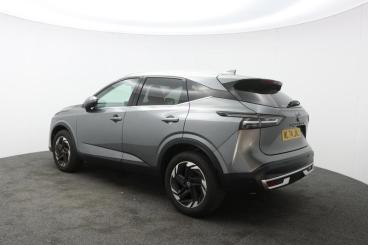 SPOTICAR Nissan Qashqai 1.3 Dig-t Mhev N-connecta Xtron Euro 6 (s/s) 5dr Used Car - Suv Hybrid Grey - Truro - 1200535389_5