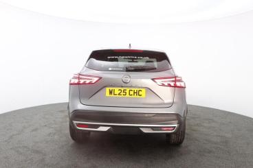 SPOTICAR Nissan Qashqai 1.3 Dig-t Mhev Tekna Euro 6 (s/s) 5dr Used Car - Suv Hybrid Grey - Truro - 1200535391_4