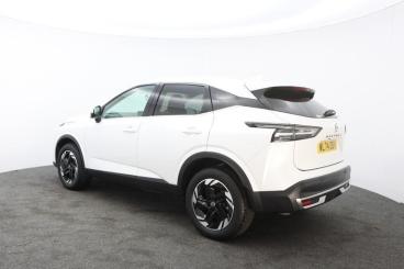 SPOTICAR Nissan Qashqai 1.3 Dig-t Mhev N-connecta Euro 6 (s/s) 5dr Used Car - Suv Hybrid White - Truro - 1200535392_5