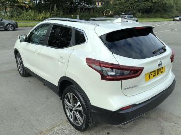 SPOTICAR Nissan Qashqai 1.3 Dig-t N-connecta Dct Auto Euro 6 (s/s) 5dr Used Car - Suv Petrol White - Swansea - 1200543996_5