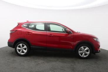 SPOTICAR Nissan Qashqai 1.3 Dig-t Acenta Premium Euro 6 (s/s) 5dr Used Car - Suv Petrol Red - Truro - 1200551704_2