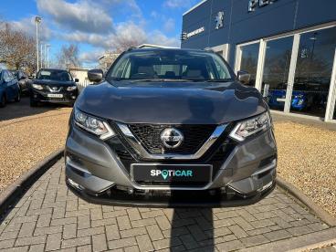 SPOTICAR Nissan Qashqai 1.3 Dig-t N-connecta Euro 6 (s/s) 5dr Used Car - Suv Petrol Grey - Ryde - 1200552804_2
