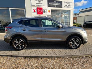 SPOTICAR Nissan Qashqai 1.3 Dig-t N-connecta Euro 6 (s/s) 5dr Used Car - Suv Petrol Grey - Ryde - 1200552804_3