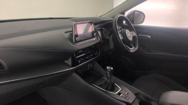 SPOTICAR Nissan Qashqai 1.3 Dig-t Mhev Acenta Premium Euro 6 (s/s) 5dr Used Car - Suv Hybrid Grey - Coventry - 1200555147_2