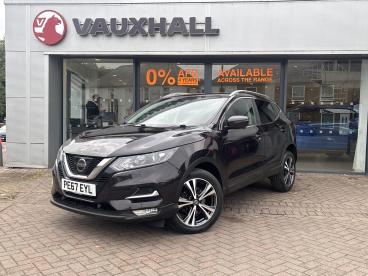 SPOTICAR Nissan Qashqai 1.5 Dci N-connecta Euro 6 (s/s) 5dr Used Car - Suv Diesel Black - High Wycombe - 1200555403_3