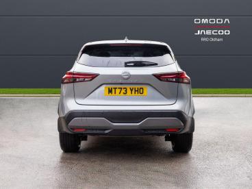 SPOTICAR Nissan Qashqai 1.3 Dig-t Mhev N-connecta Xtron Euro 6 (s/s) 5dr Used Car - Suv Hybrid Silver - Oldham - 1200569392_5
