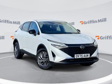 SPOTICAR Nissan Qashqai 1.3 Dig-t Mhev Acenta Premium Euro 6 (s/s) 5dr Used Car - Suv Hybrid White - Pontypridd - 1200580781_1