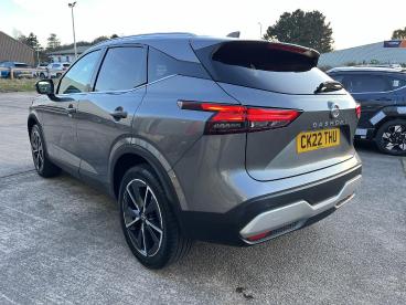 SPOTICAR Nissan Qashqai 1.3 Dig-t Mhev Tekna Euro 6 (s/s) 5dr Used Car - Suv Hybrid Grey - Pontypridd - 1200580792_5