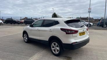 SPOTICAR Nissan Qashqai 1.3 Dig-t Acenta Premium Dct Auto Euro 6 (s/s) 5dr Used Car - Suv Petrol White - Liverpool - 1200587412_5