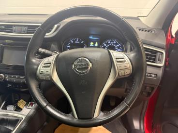 SPOTICAR Nissan Qashqai 1.6 Dci Tekna 2wd Euro 6 (s/s) 5dr Used Car - Suv Diesel Red - Carlisle - 1200592507_3