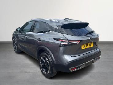 SPOTICAR Nissan Qashqai 1.3 Dig-t Mhev N-connecta Xtron Euro 6 (s/s) 5dr Used Car - Suv Hybrid Grey - Letchworth - 1200599263_3