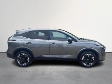 SPOTICAR Nissan Qashqai 1.3 Dig-t Mhev N-connecta Xtron Euro 6 (s/s) 5dr Used Car - Suv Hybrid Grey - Letchworth - 1200599263_4