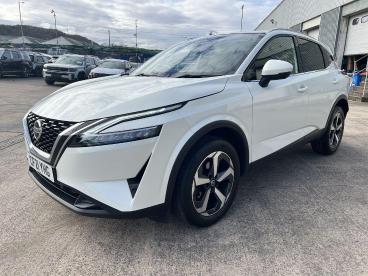SPOTICAR Nissan Qashqai 1.3 Dig-t Mhev Premiere Edition Xtron Euro 6 (s/s) Used Car - Suv Hybrid White - Pontypridd - 1200600725_3