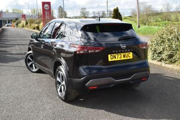 SPOTICAR Nissan Qashqai 1.3 Dig-t Mhev N-connecta Euro 6 (s/s) 5dr Used Car - Suv Hybrid Black - Ballymena County Antrim - 1200605246_3