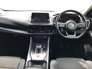 SPOTICAR Nissan Qashqai 1.3 Dig-t Mhev Acenta Premium Xtron Euro 6 (s/s) 5 Used Car - Suv Hybrid Grey - Bangor - 1200606057_4
