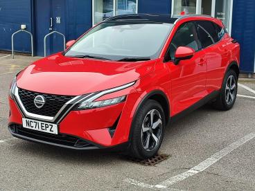 SPOTICAR Nissan Qashqai 1.3 Dig-t Mhev N-connecta Euro 6 (s/s) 5dr Used Car - Suv Hybrid Red - Moray - 1200612979_3